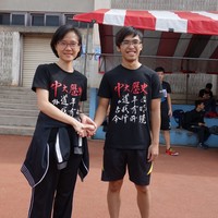 17. 辛苦了，歷史所以你為榮